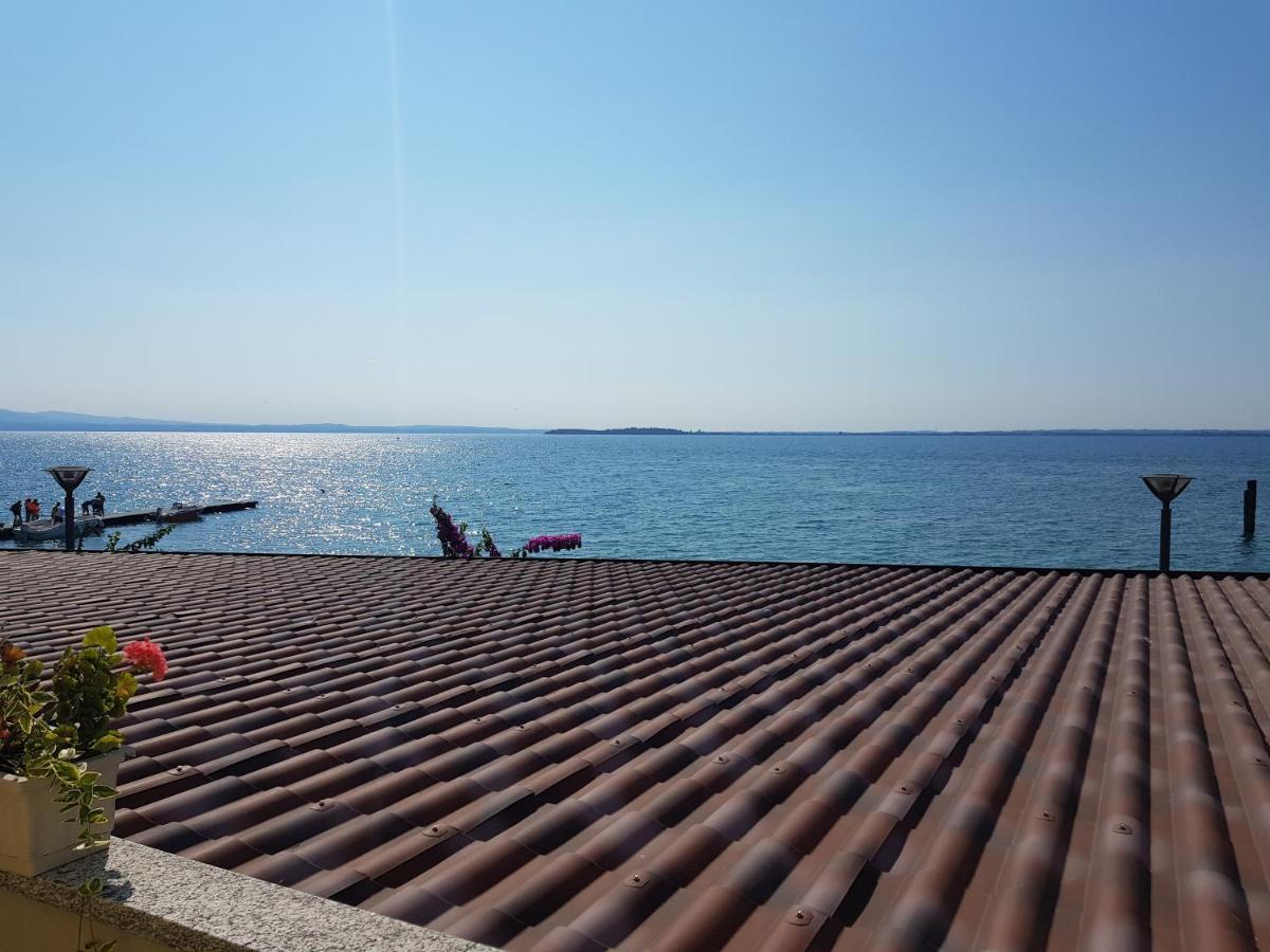 Villa Graziosa Al Porto Moniga del Garda Exterior foto