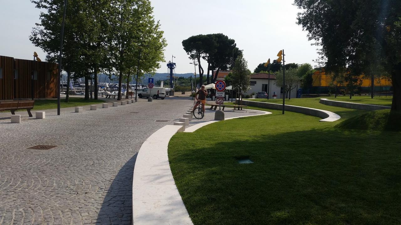 Villa Graziosa Al Porto Moniga del Garda Exterior foto