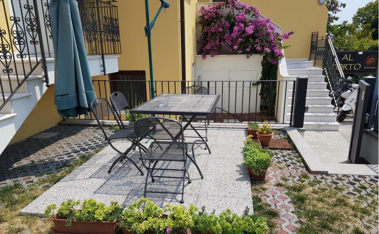 Villa Graziosa Al Porto Moniga del Garda Exterior foto